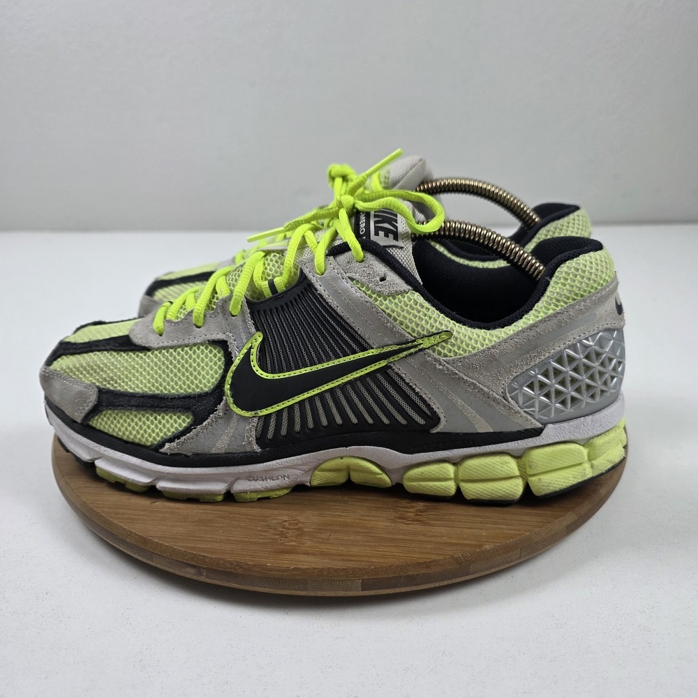 Nike Zoom Vomero 5 Shoes Mens Size 11 Yellow Mesh Running Sneakers FB9149-701